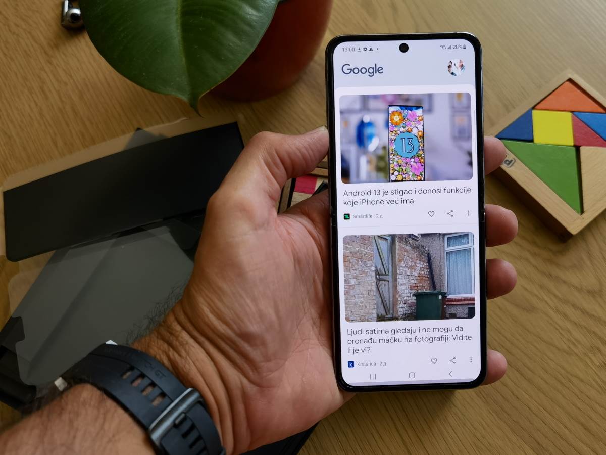  Samsung Galaxy Z Flip4 Slike Uživo (23).jpg - SmartLife / Marko Čavić 
