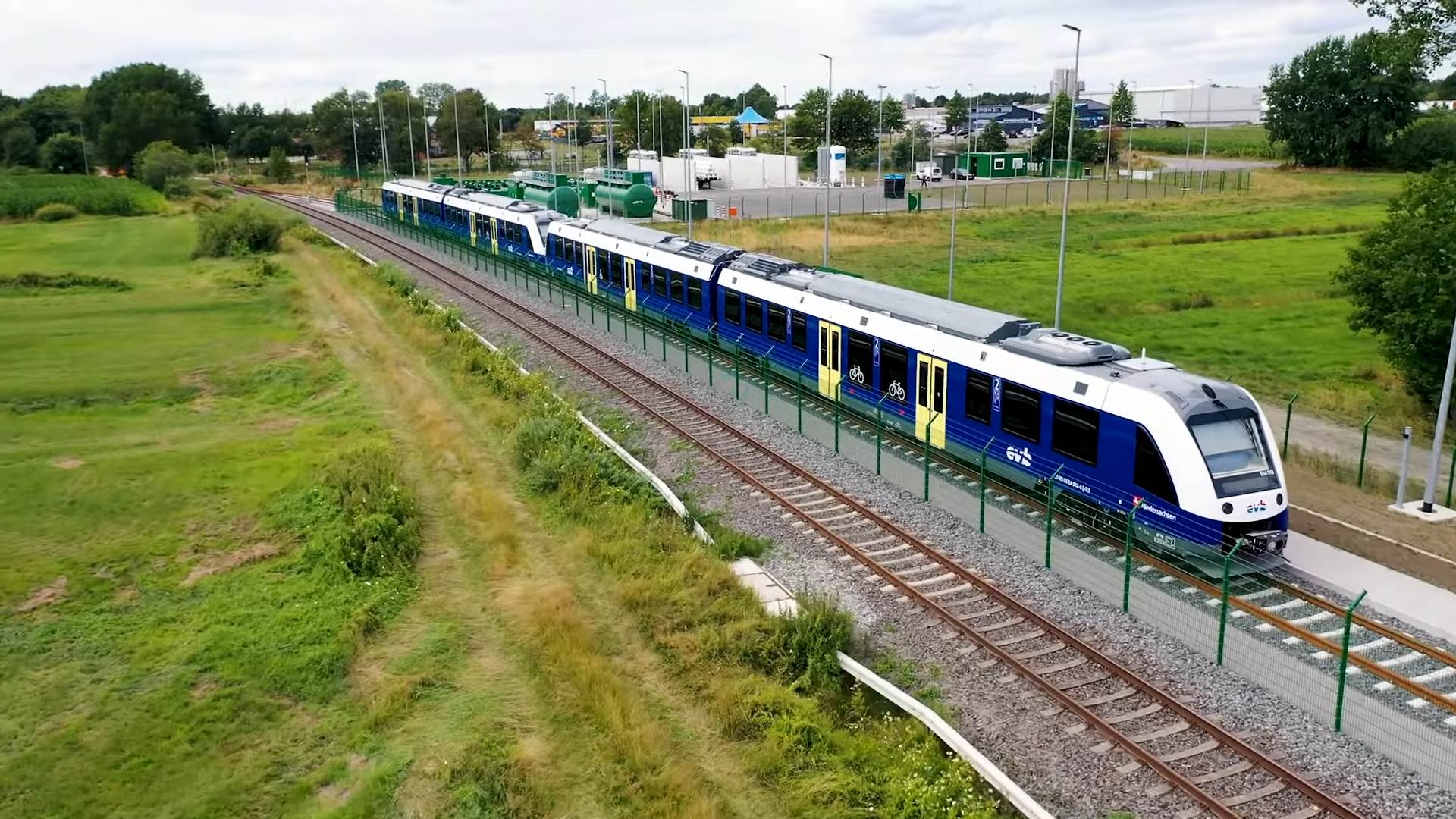 14 Coradia iLint to start passenger service on first 100% hydrogen operated route 0-55 screenshot.png - Alstom   14 Coradia iLint to start passenger service on first 100% hydrogen operated route 0-55 screenshot.png - Alstom