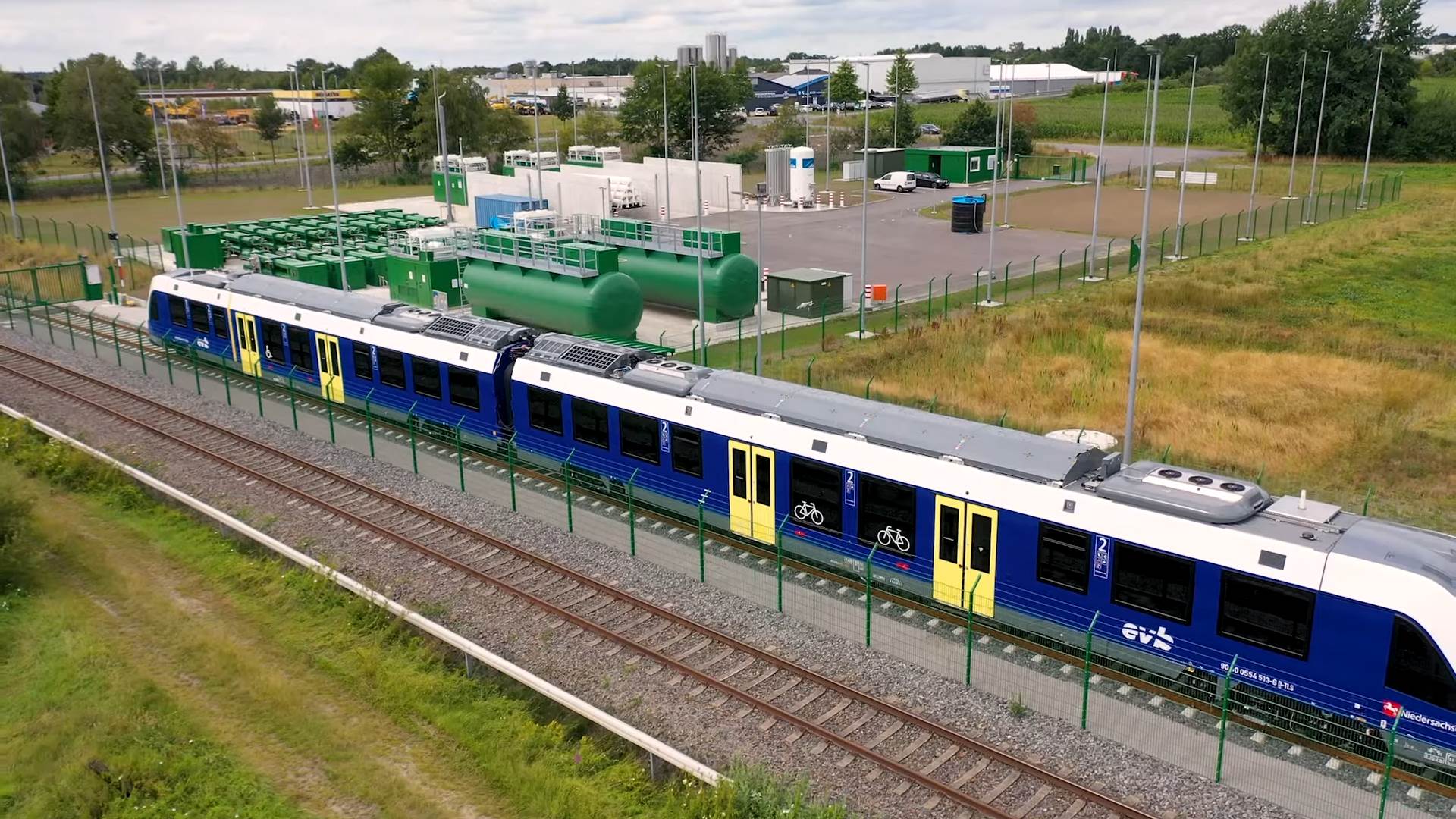 14 Coradia iLint to start passenger service on first 100% hydrogen operated route 1-53 screenshot.png - Alstom   14 Coradia iLint to start passenger service on first 100% hydrogen operated route 1-53 screenshot.png - Alstom