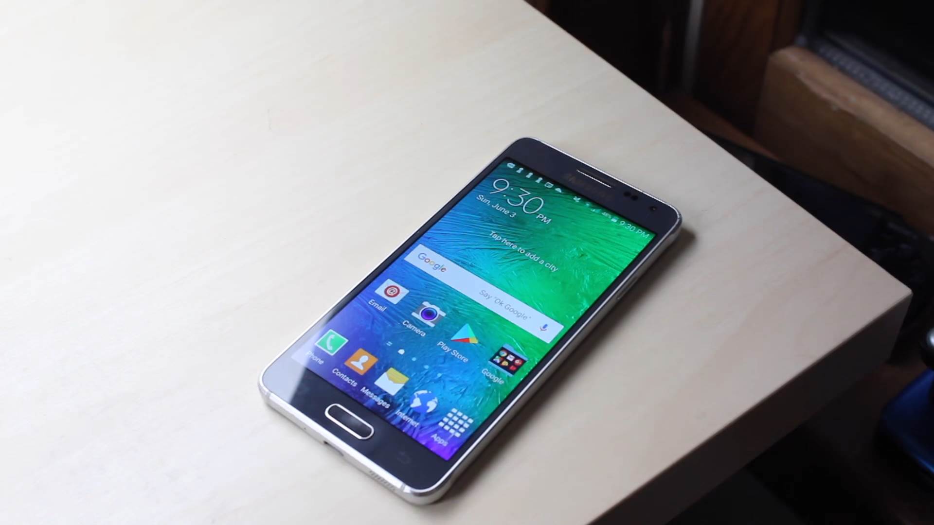  SAMSUNG GALAXY ALPHA In 2018! (Still Worth It_) (Review) 0-1 screenshot.jpg - YouTube / Simple Alpaca / Screenshot 