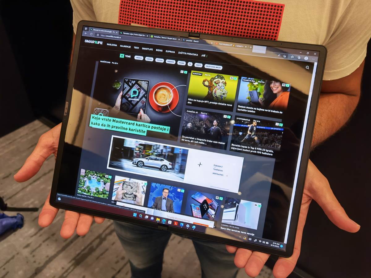 - SmartLife / Krunoslav Ćosić    - SmartLife / Krunoslav Ćosić