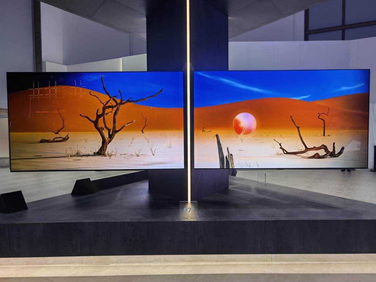 - SmartLife / Marko Čavić    - SmartLife / Marko Čavić