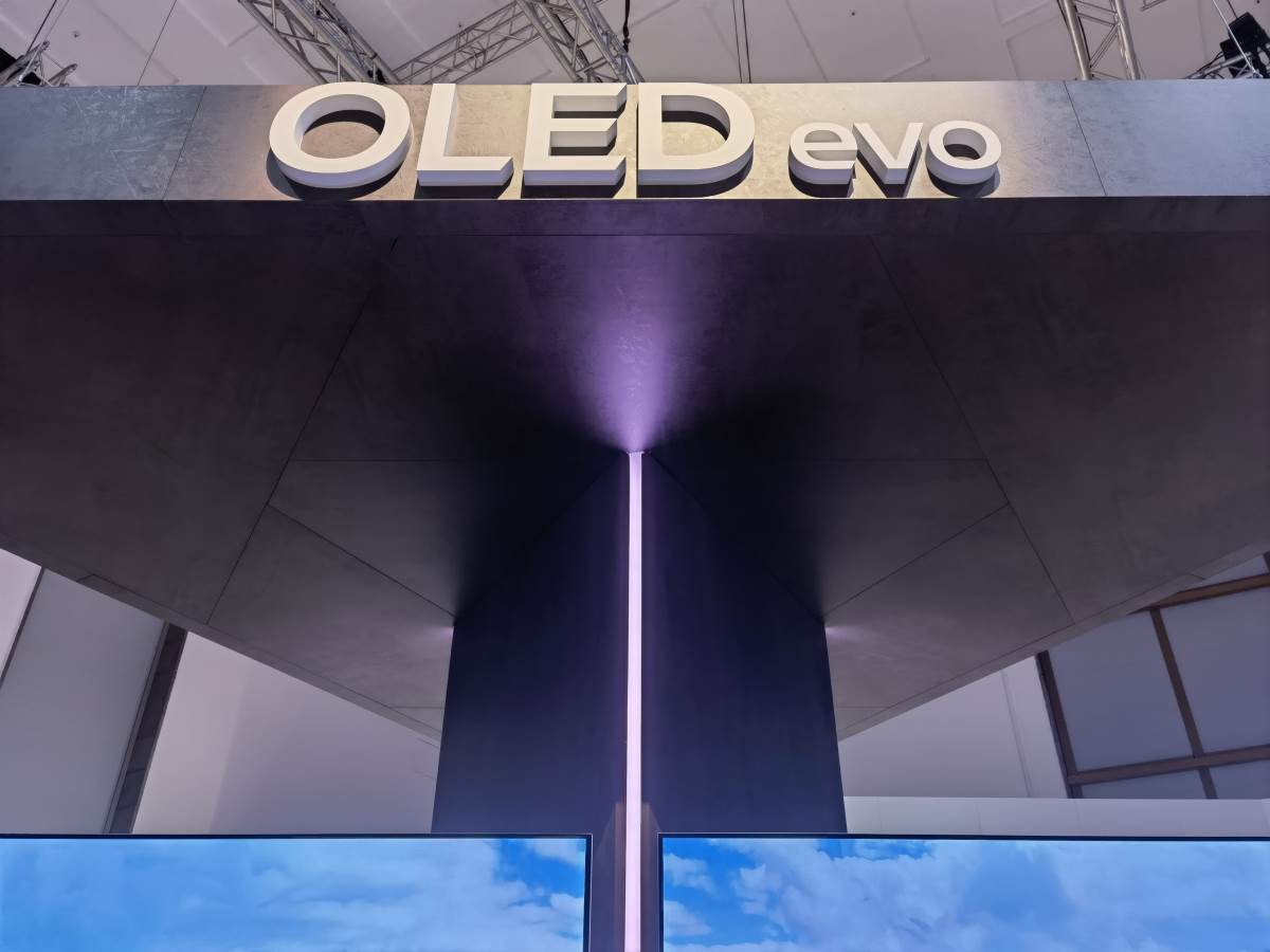  LG OLED 97 inča TV (6).jpg - SmartLife / Marko Čavić 