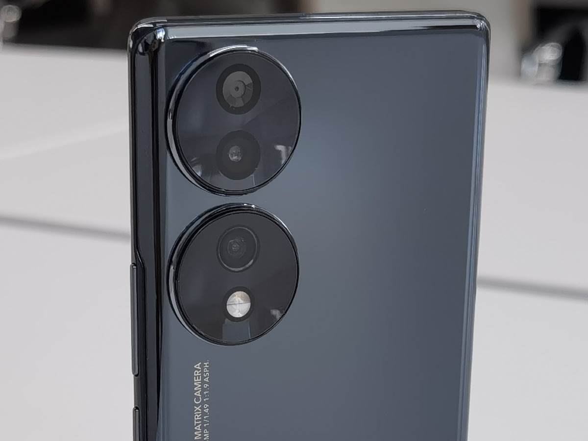 HONOR 70 (2-1).jpg - SmartLife / Marko Čavić   HONOR 70 (2-1).jpg - SmartLife / Marko Čavić