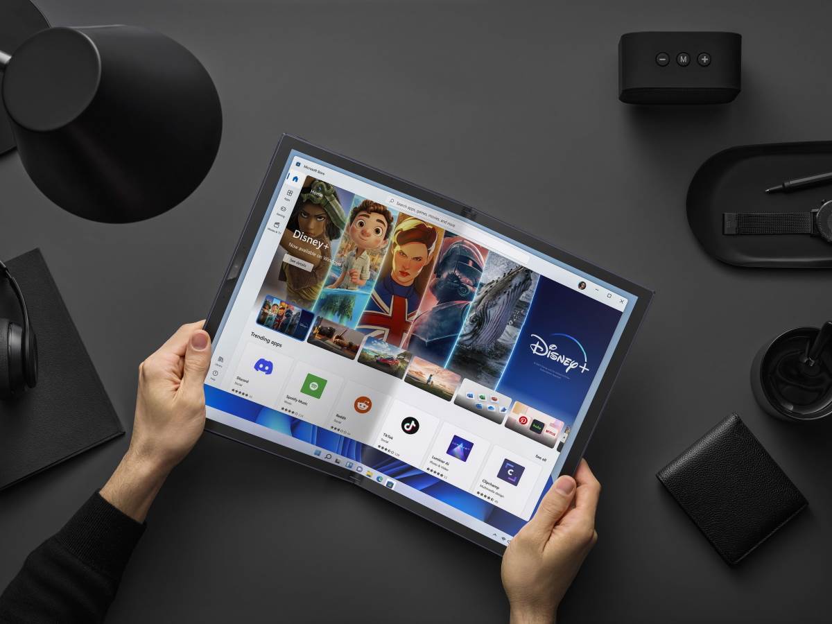  ASUS Zenbook 17 Fold OLED slike - ASUS 