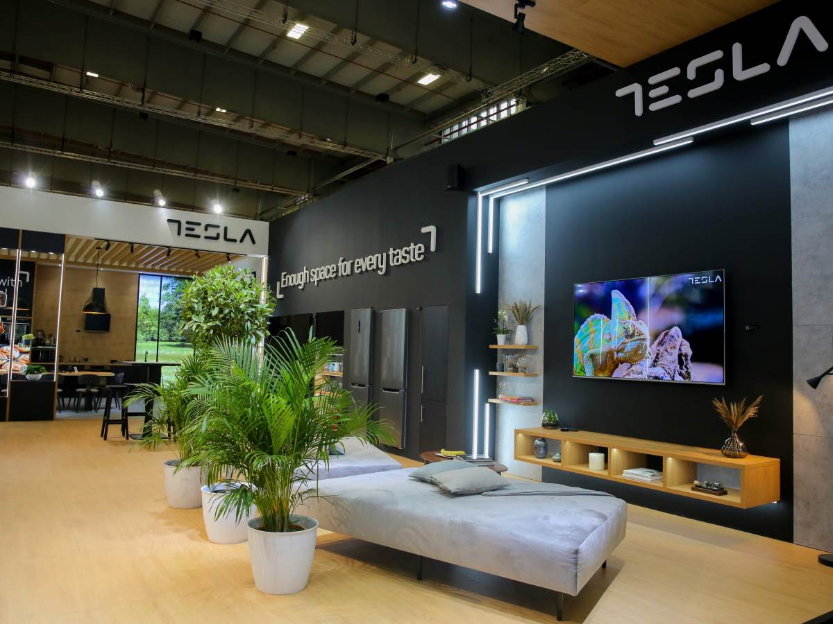  Tesla kompanija na IFA 2022 sajmu u Berlinu - Tesla / Milena Đorđević 