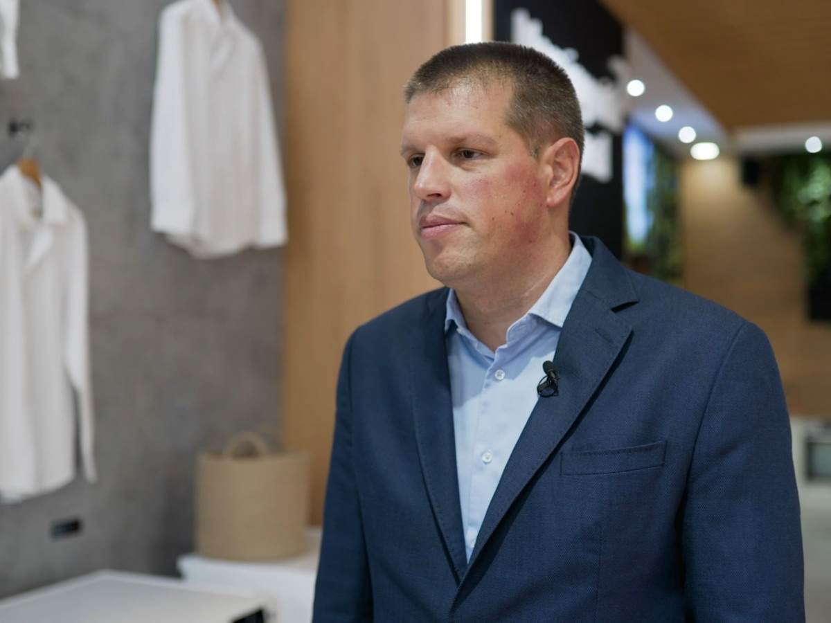  Tesla GM Nebojša Lozo IFA 2022 sajam Berlin 2.jpg - Smartlife 