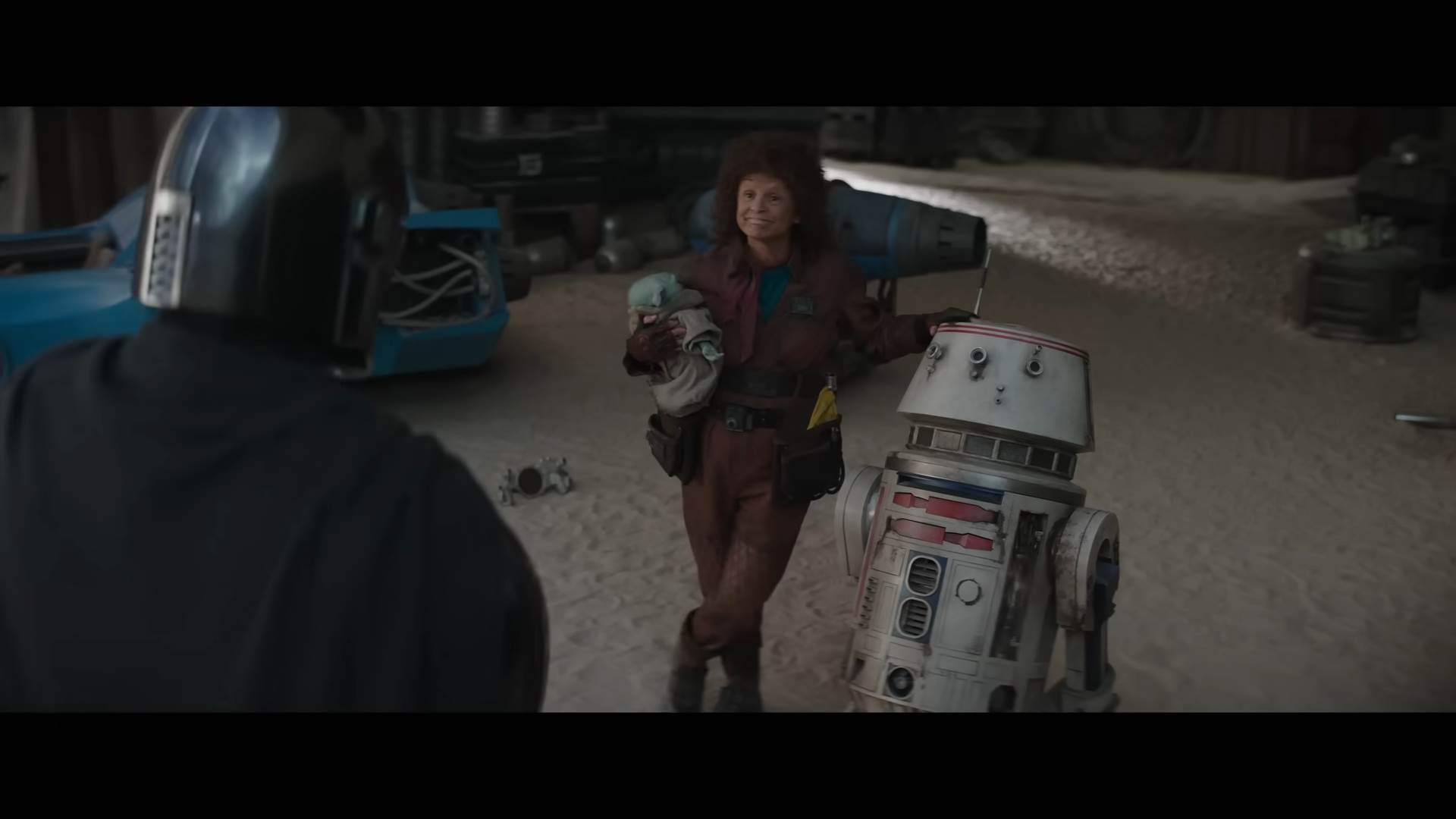  The Mandalorian _ Season 3 Teaser Trailer _ Disney+ 1-21 screenshot.png - YouTube / Star Wars 