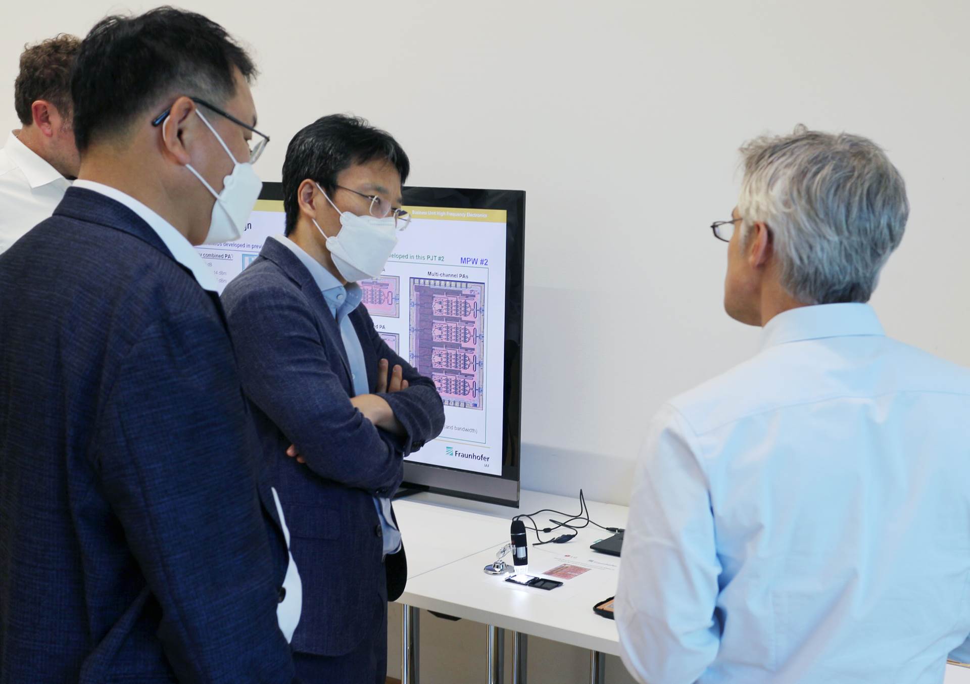 CTO 6G THz demonstration.jpg CTO 6G THz demonstration.jpg