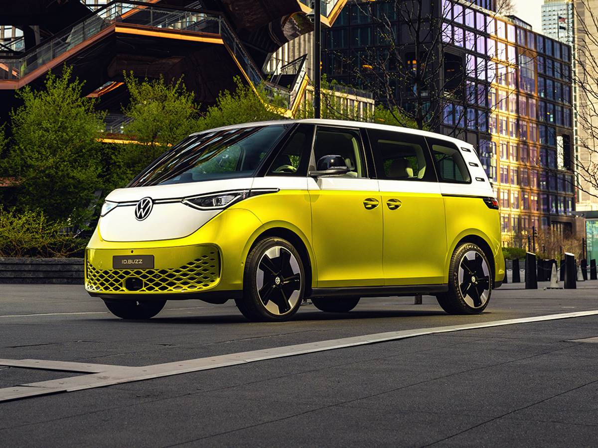 Ogromna potražnja u Evropi za ID Buzz električnim minivanom Ogromna potražnja u Evropi za ID Buzz električnim minivanom