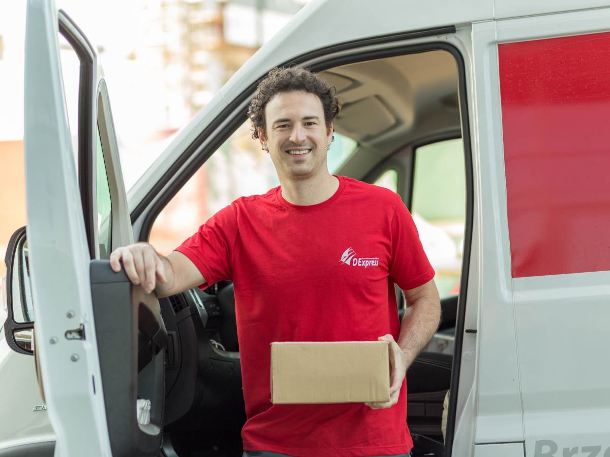  IMG_9482.jpg - D Express 