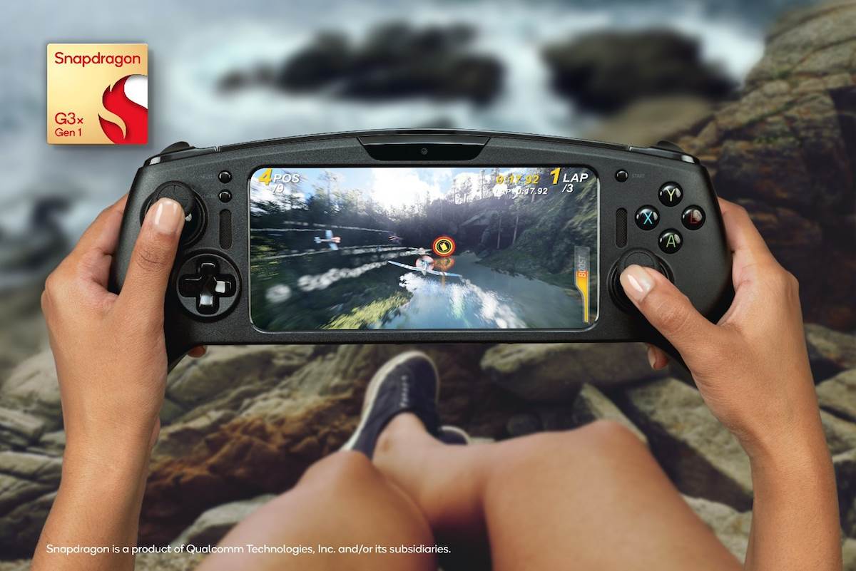 gaming_2-1.jpg   gaming_2-1.jpg