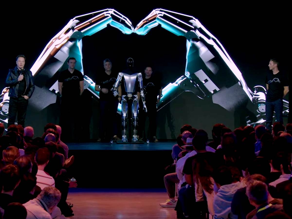 Tesla Optimus robot interfej 16.jpg   Tesla Optimus robot interfej 16.jpg