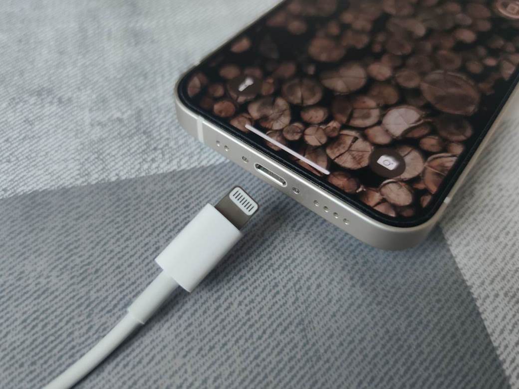 Evropski parlament izglasao, obavezan USB C port za punjenje iPhone uređaja Evropski parlament izglasao, obavezan USB C port za punjenje iPhone uređaja