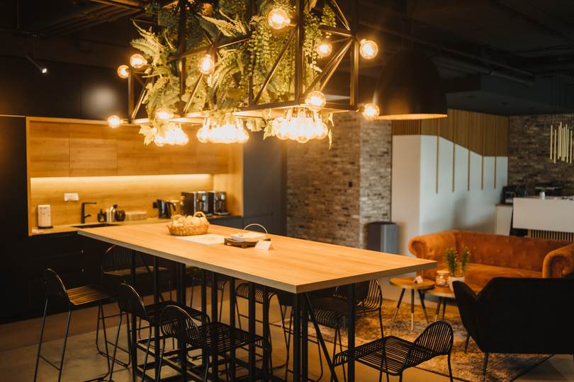 Q OFFICE 3.jpg - Q agency   Q OFFICE 3.jpg - Q agency