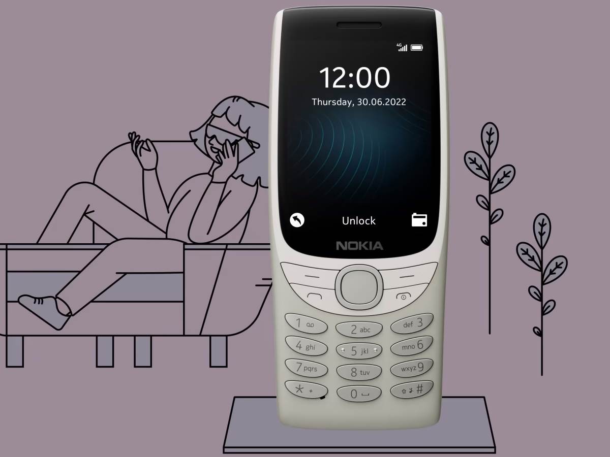 Nokia_8210_4G 1.jpg - Nokia   Nokia_8210_4G 1.jpg - Nokia