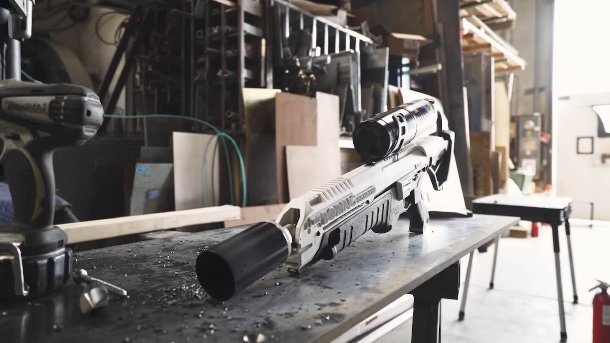  Not-A-Flamethrower_ cooking with Elon Musk's hottest collectible 0-1 screenshot.png - YouTube / The Verge 