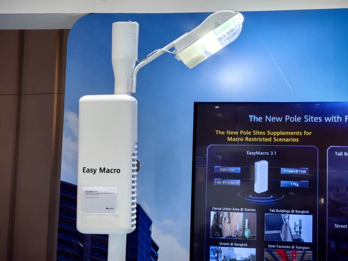 - SmartLife / Marko Čavić    - SmartLife / Marko Čavić