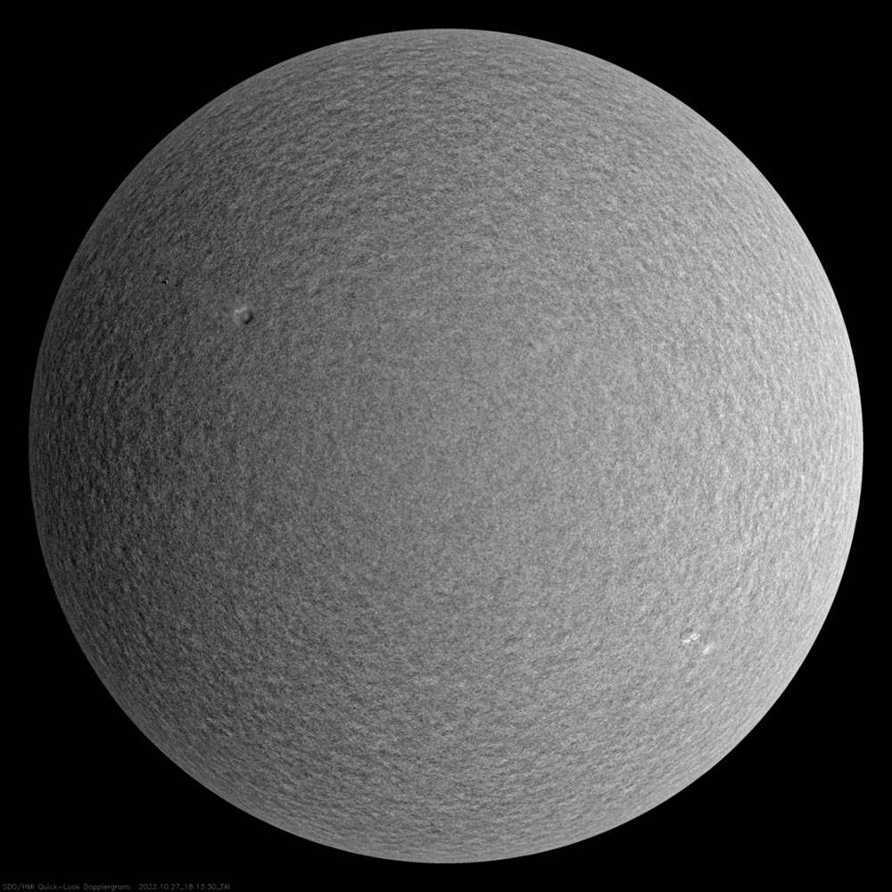  latest_1024_HMID.jpg - NASA / SDO / AIA 