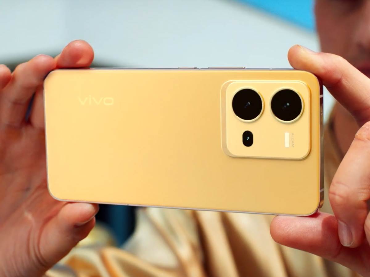  vivo X80 Lite menja boju kućišta 1.jpg - VIVO 