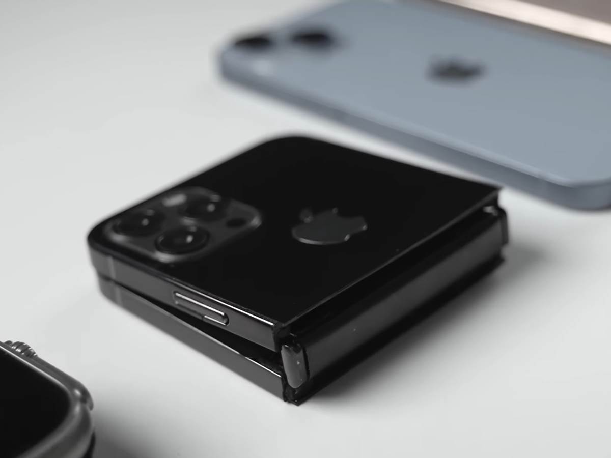  iPhone folding phone [KJMX] review iPhoneV 300 Days 16-19 screenshot.jpg - YouTube / Keji meixue 