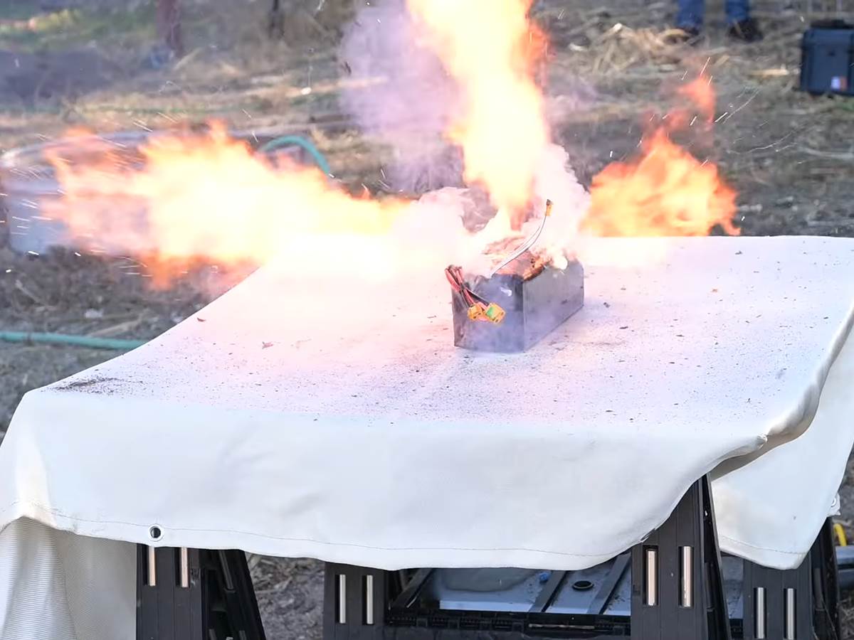 Everything You Need to Know About Exploding Batteries 5-56 screenshot.png   Everything You Need to Know About Exploding Batteries 5-56 screenshot.png