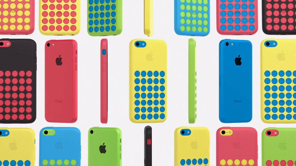  iPhone 5c & iOS 7_ Designed Together 0-48 screenshot.png - YouTube / iSpazio 