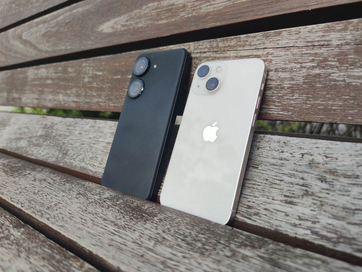  iPhone vs Asus 2.jpg - SmartLife / Ilija Baošić 