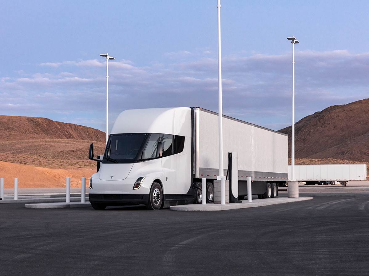  0x0-Semi_05.jpg - Tesla 