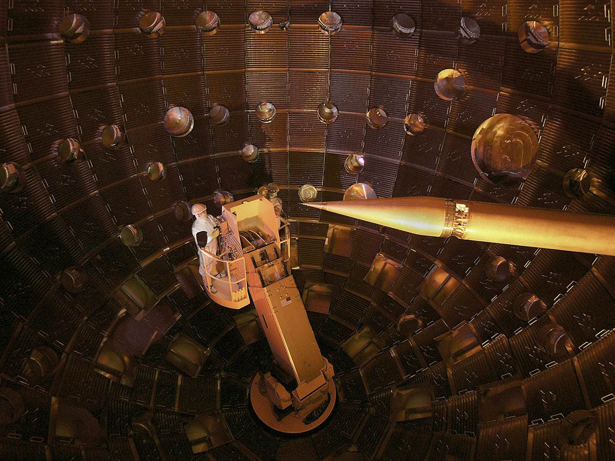  nif-0806-12609_red.jpg - Philip Saltonstall, Lawrence Livermore National Laboratory 