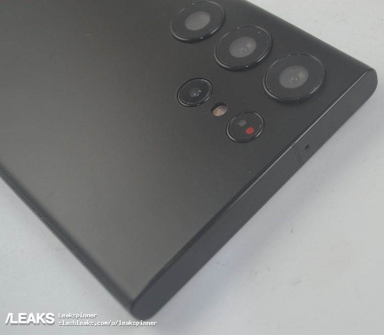  samsung-galaxy-s23-ultra-dummy-unit-leaks-out-218.jpg - Slashleaks / Leakspinner 