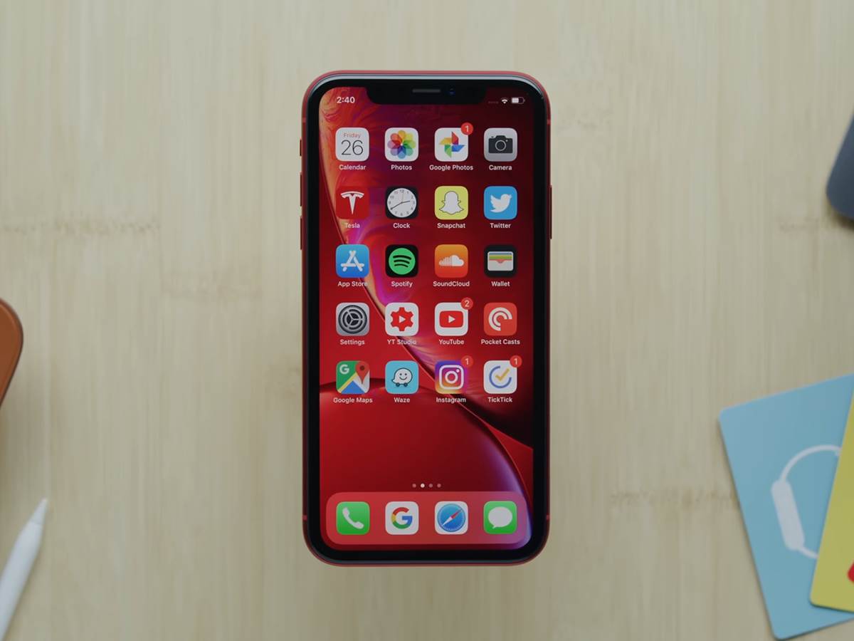 iPhone XR Review_ No Need to Panic! 3-10 screenshot.png   iPhone XR Review_ No Need to Panic! 3-10 screenshot.png
