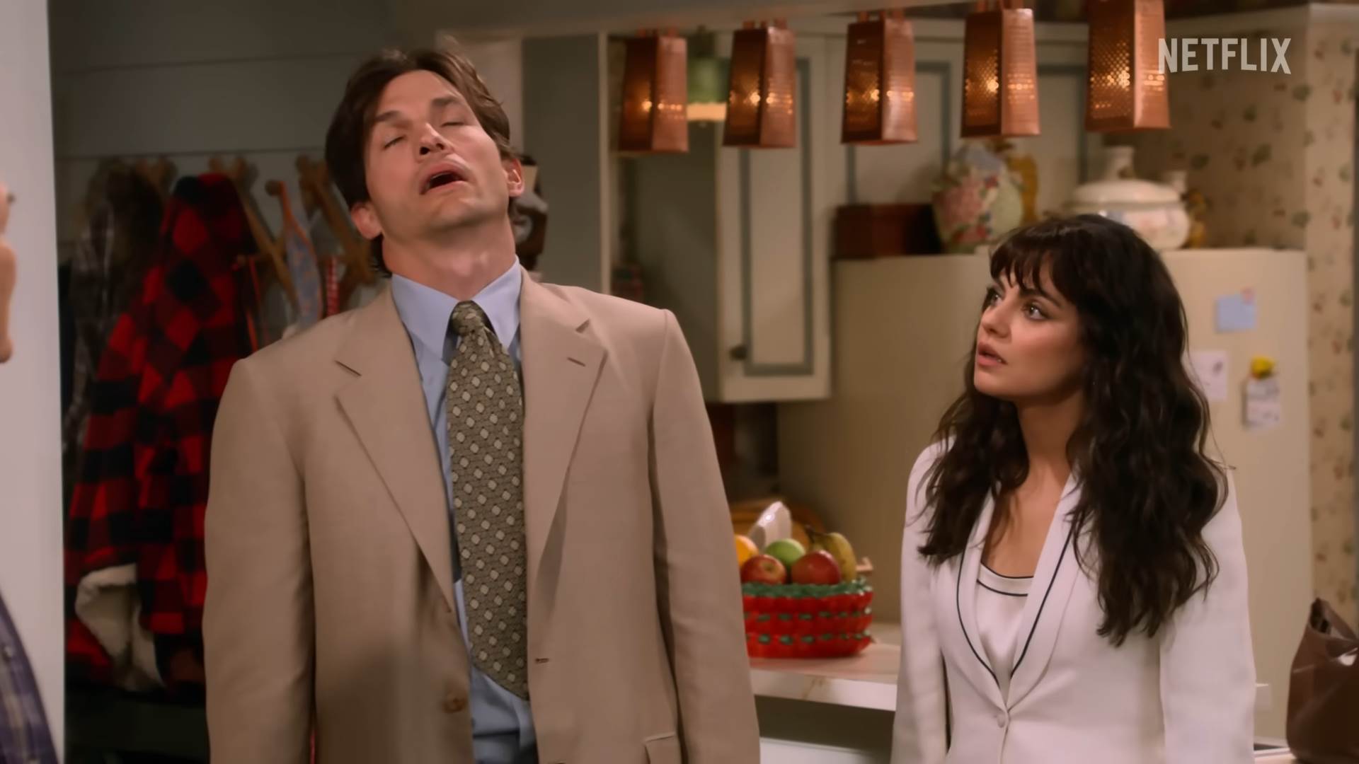 That '90s Show _ Official Trailer _ Netflix 1-47 screenshot.png - YouTube / Netflix   That '90s Show _ Official Trailer _ Netflix 1-47 screenshot.png - YouTube / Netflix