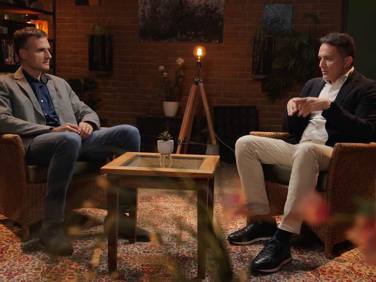 OLD Epizoda 1 - Osnove blokčejna i njegova evolucija (Aleksandar Matanović i Petar Jovanović) 10-55 screenshot.png   OLD Epizoda 1 - Osnove blokčejna i njegova evolucija (Aleksandar Matanović i Petar Jovanović) 10-55 screenshot.png