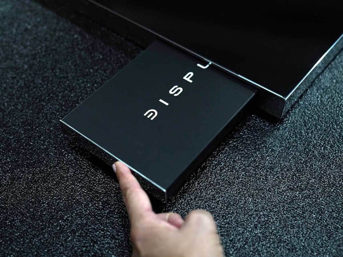  Displace TV 1.jpg - Displace TV 