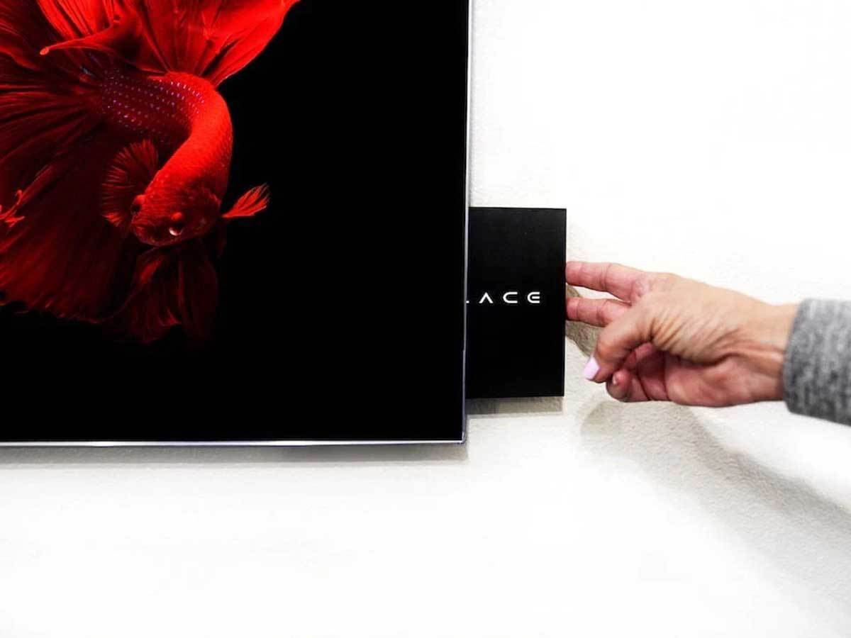  Displace TV 4.jpeg - Displace TV 