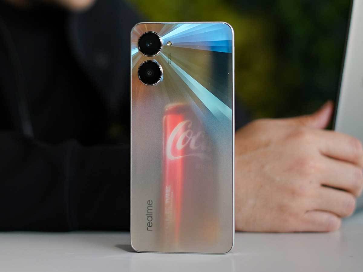  Colaphone.jpg - Twitter / @MadhavSheth1 