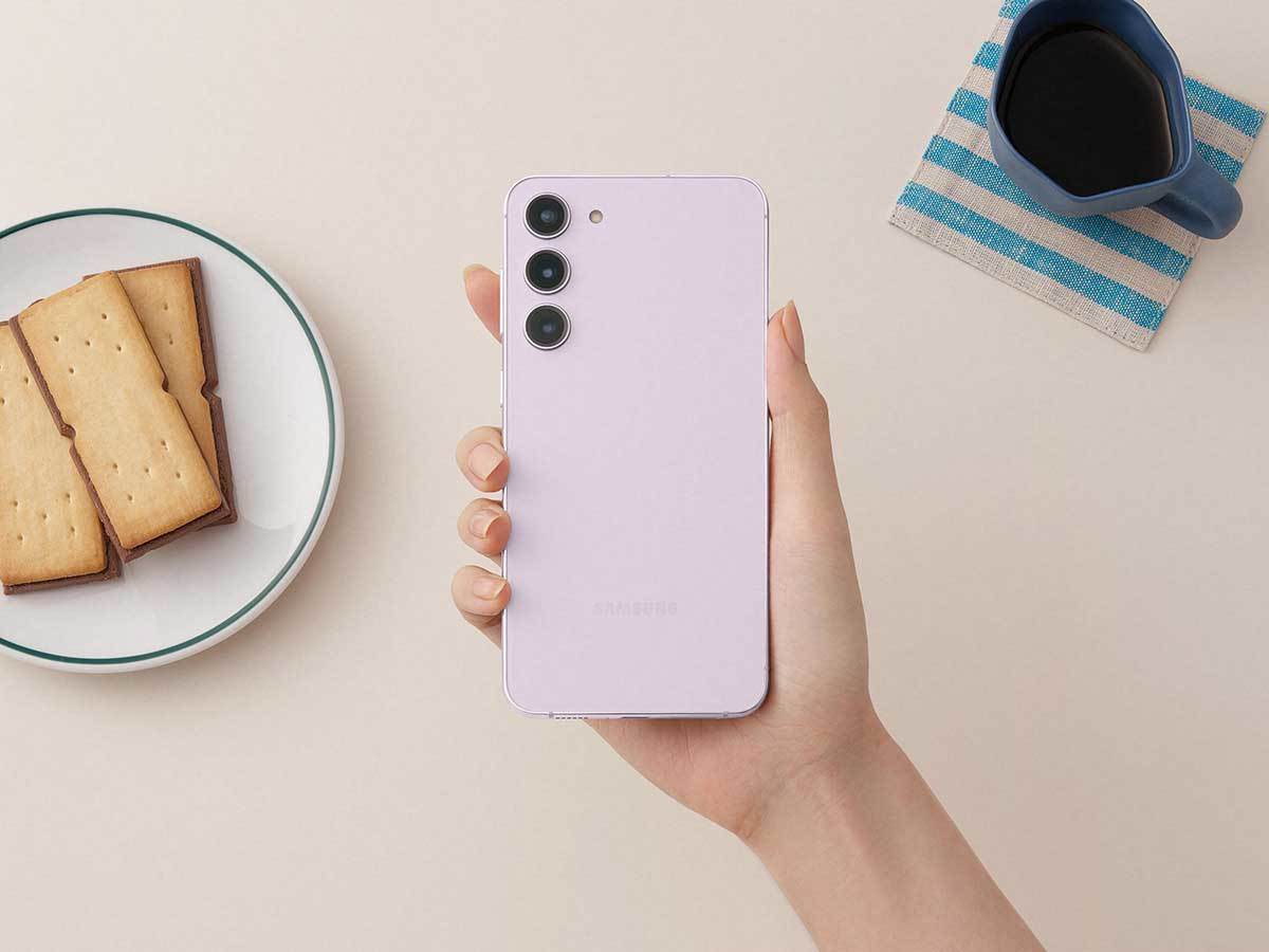 Galaxy S23 Plus_Image_02_LI.jpg - Samsung   Galaxy S23 Plus_Image_02_LI.jpg - Samsung