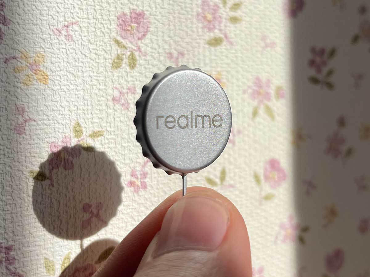 realme SIM iglica u obliku čepa realme SIM iglica u obliku čepa
