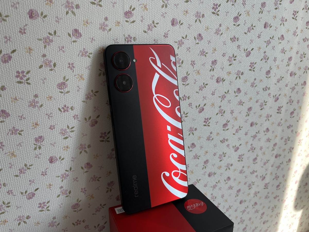  realme 10 Pro Coca Cola otpakivanje 13.jpeg 