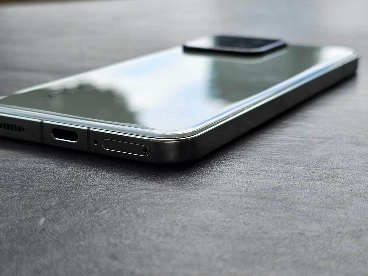 Xiaomi 13 3.jpg   Xiaomi 13 3.jpg