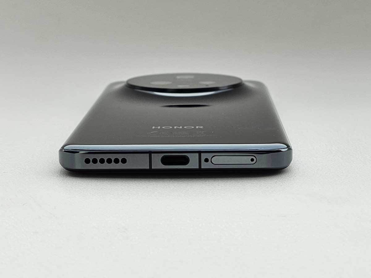  HONOR Magic5 Pro 2.jpg 