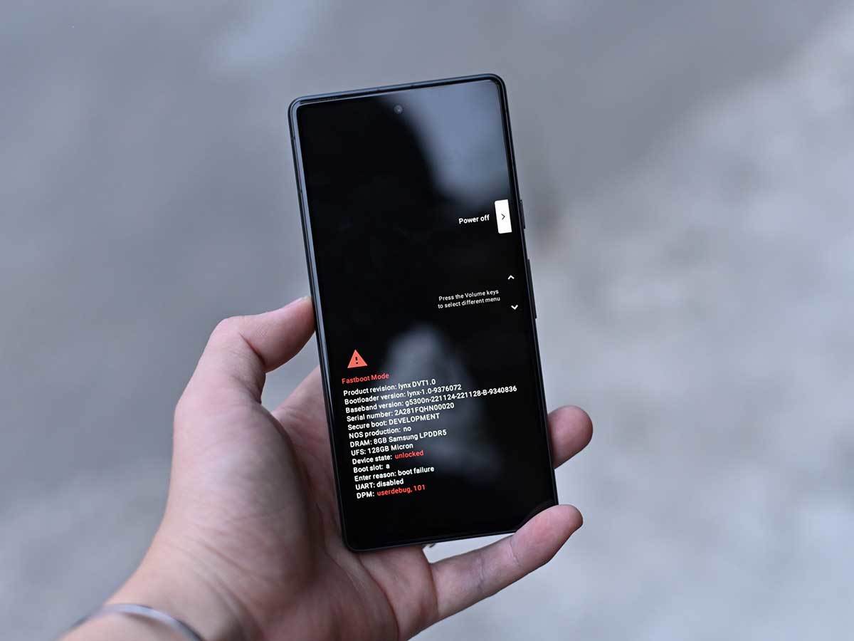  Google Pixel 7a 3.jpg - Zing News 