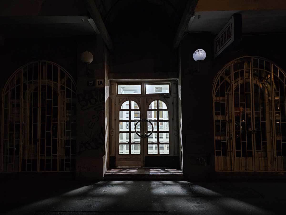  Galaxy S23 Ultra kamere noć 3.jpg - SmartLife / Ilija Baošić 