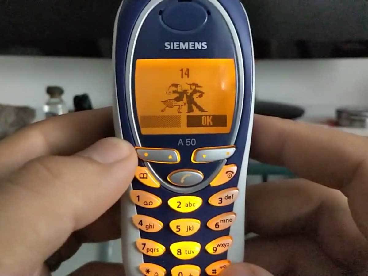 Siemens A50 1.jpg - YouTube / Vintage phones archive   Siemens A50 1.jpg - YouTube / Vintage phones archive