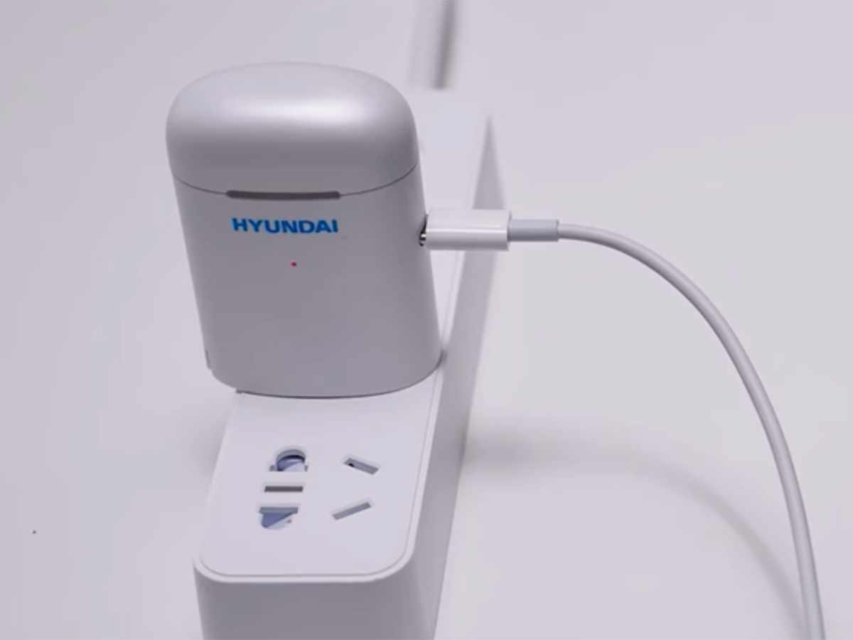  Hyundai punjač slušalice 5.jpg - Kickstarter / Hyundai 