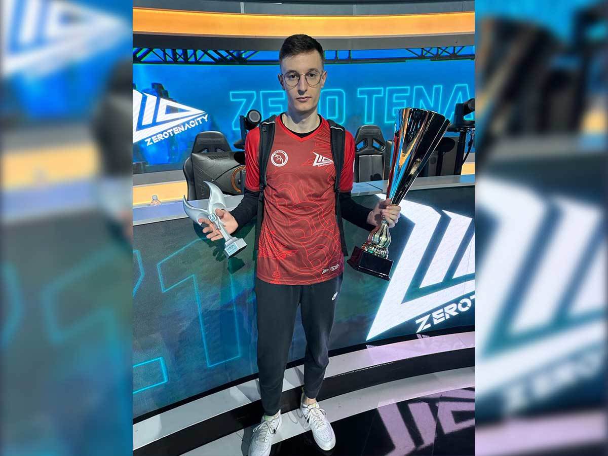 Dušan Ryuzaki Petković MVP   Dušan Ryuzaki Petković MVP