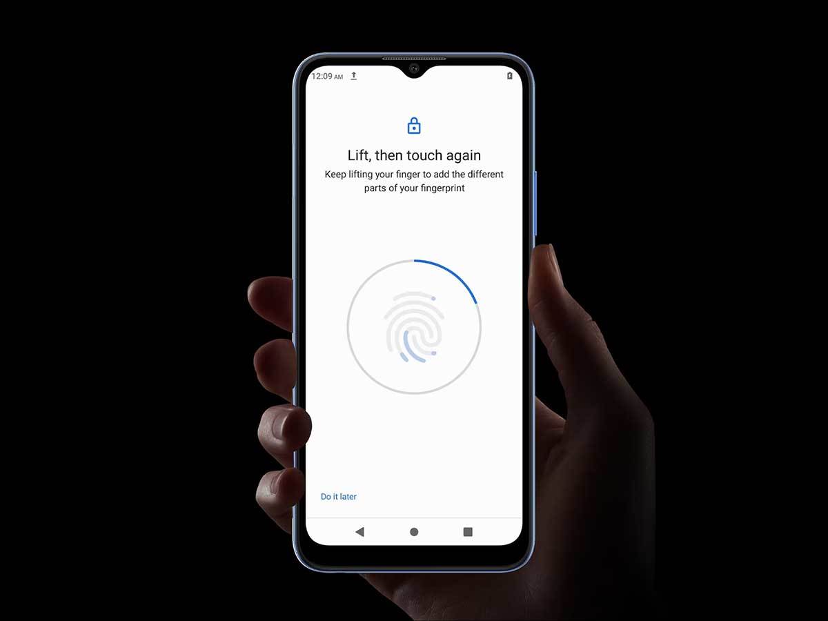 HTC Wildfire E3 Lite 2.jpg   HTC Wildfire E3 Lite 2.jpg