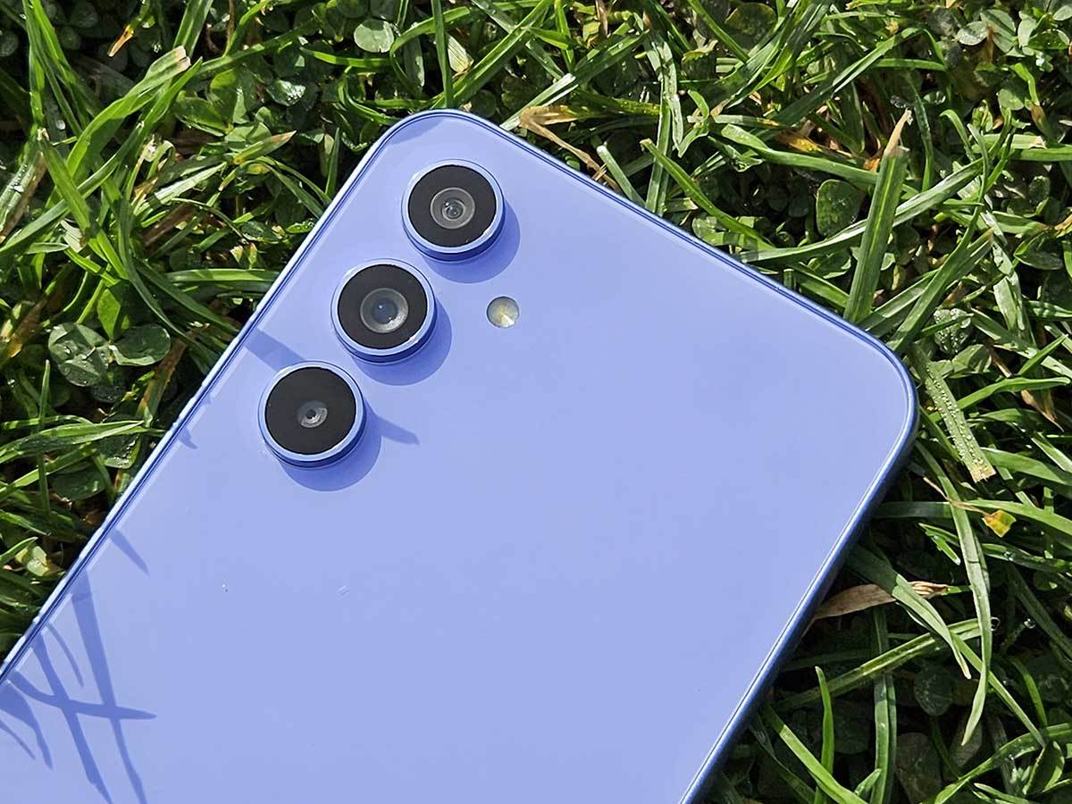 Samsung Galaxy A54 izgled 4.jpg - SmartLife / Ilija Baošić   Samsung Galaxy A54 izgled 4.jpg - SmartLife / Ilija Baošić