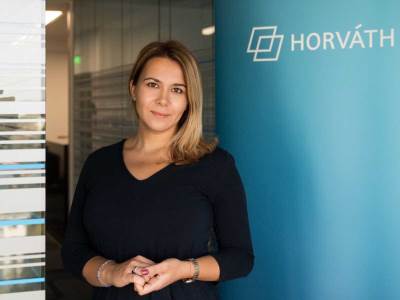 Maria Boldor  Maria Boldor